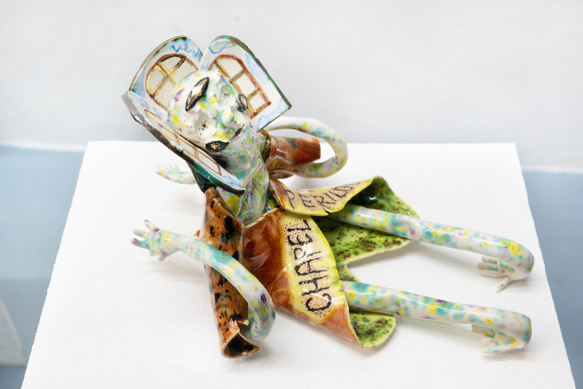 sonneundsolche – The Machine Elve’s Shoes Keramik | Skulptur | Porzellan | Figur Keramik | Skulptur | Porzellan | Figur